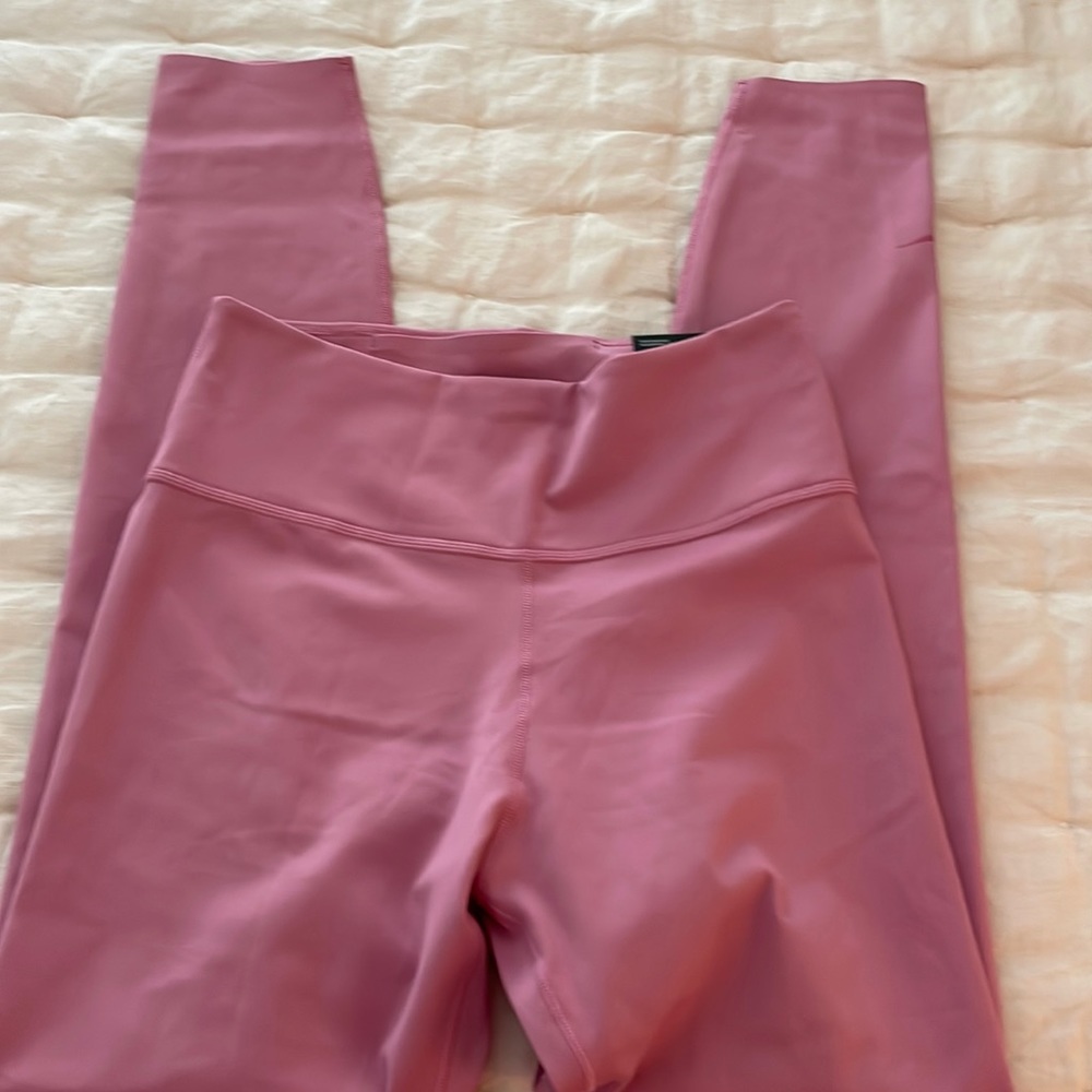 nike tight fit performance leggings pink size 2
